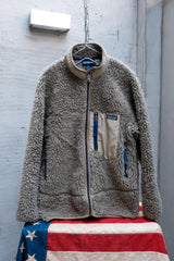 2002‘s “old patagonia“ retro-x jacket “gray“