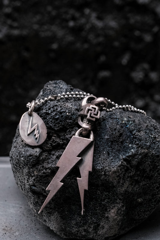 Fate Co Thumder Metal Top Lc Skull + Lightning Top 日本銀飾品牌 卍字獨眼骷顱頭閃電吊墜閃電小銀牌 925純銀 附保卡