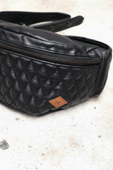 RUDE GALLERY BLACK REBEL OUTSIDERS LEATHER WAIST BAG 荔枝牛皮菱格腰包