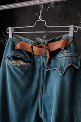 Vintage Levi's RED 2001 1st Comfort Blue Denim Jeans Made in Italy復刻紅線 2001 年初代立體剪裁流蘇褲腳牛仔褲