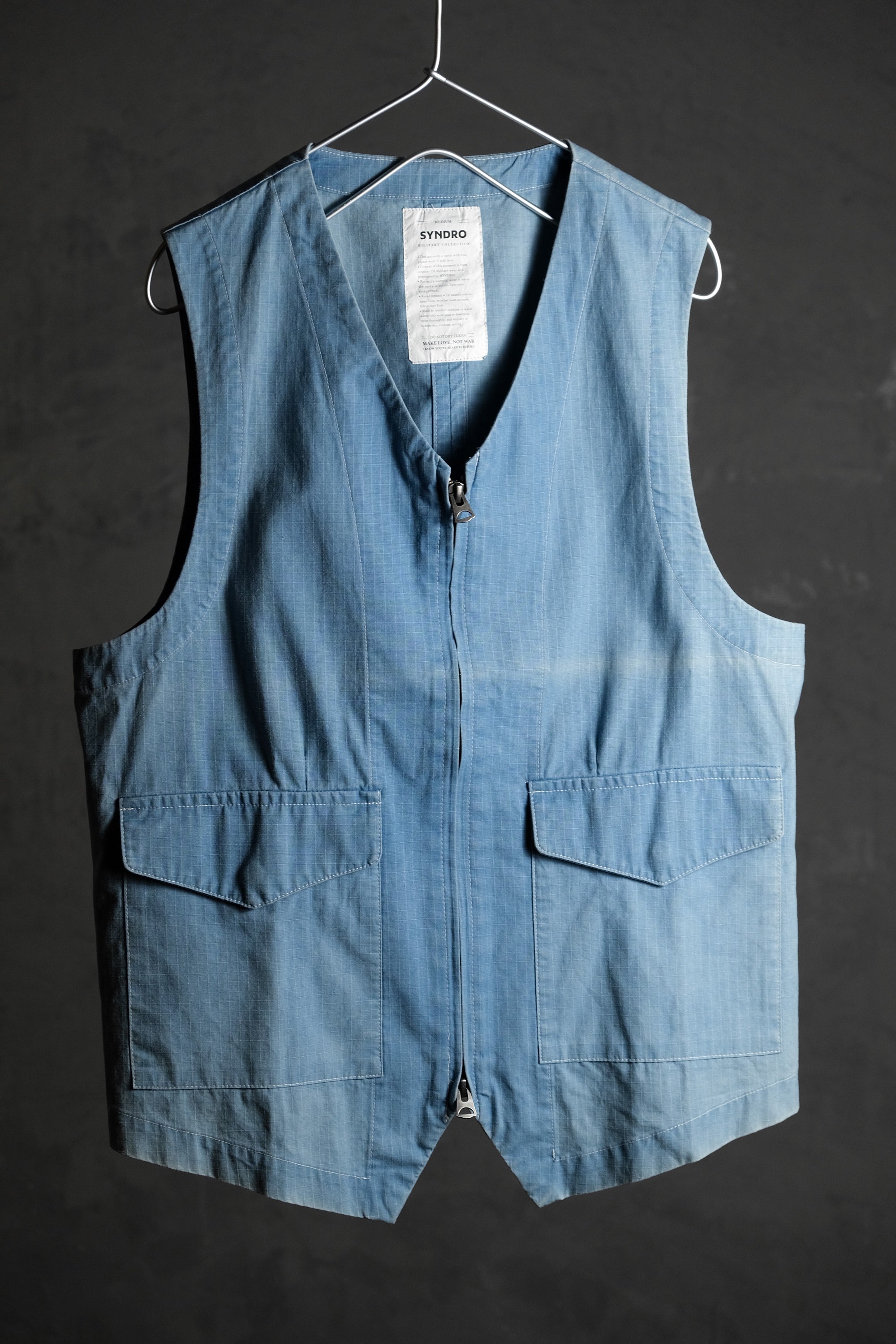 holk 】army vest 22AW着丈前635cm後ろ67cm - トップス