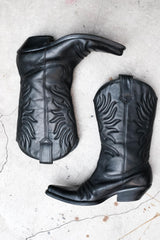 Vintage Black Snip Toe Embossed Western Boots 黑色壓紋尖頭西部靴 巴西製