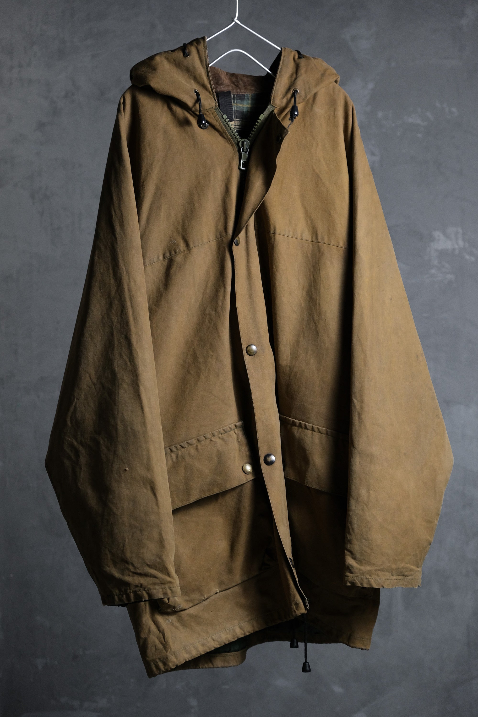 Belstaff hanger discount