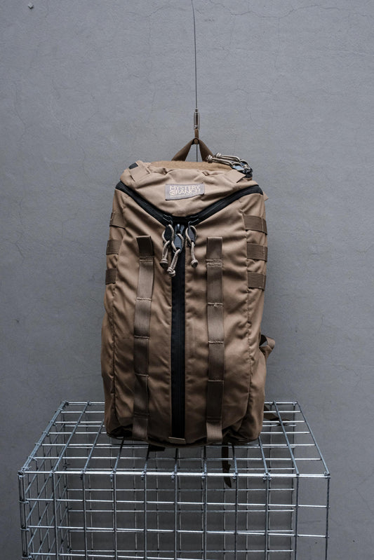 Mystery Ranch 1 Day Assault Coyote 神秘農場 防潑水機能狼棕色登山包