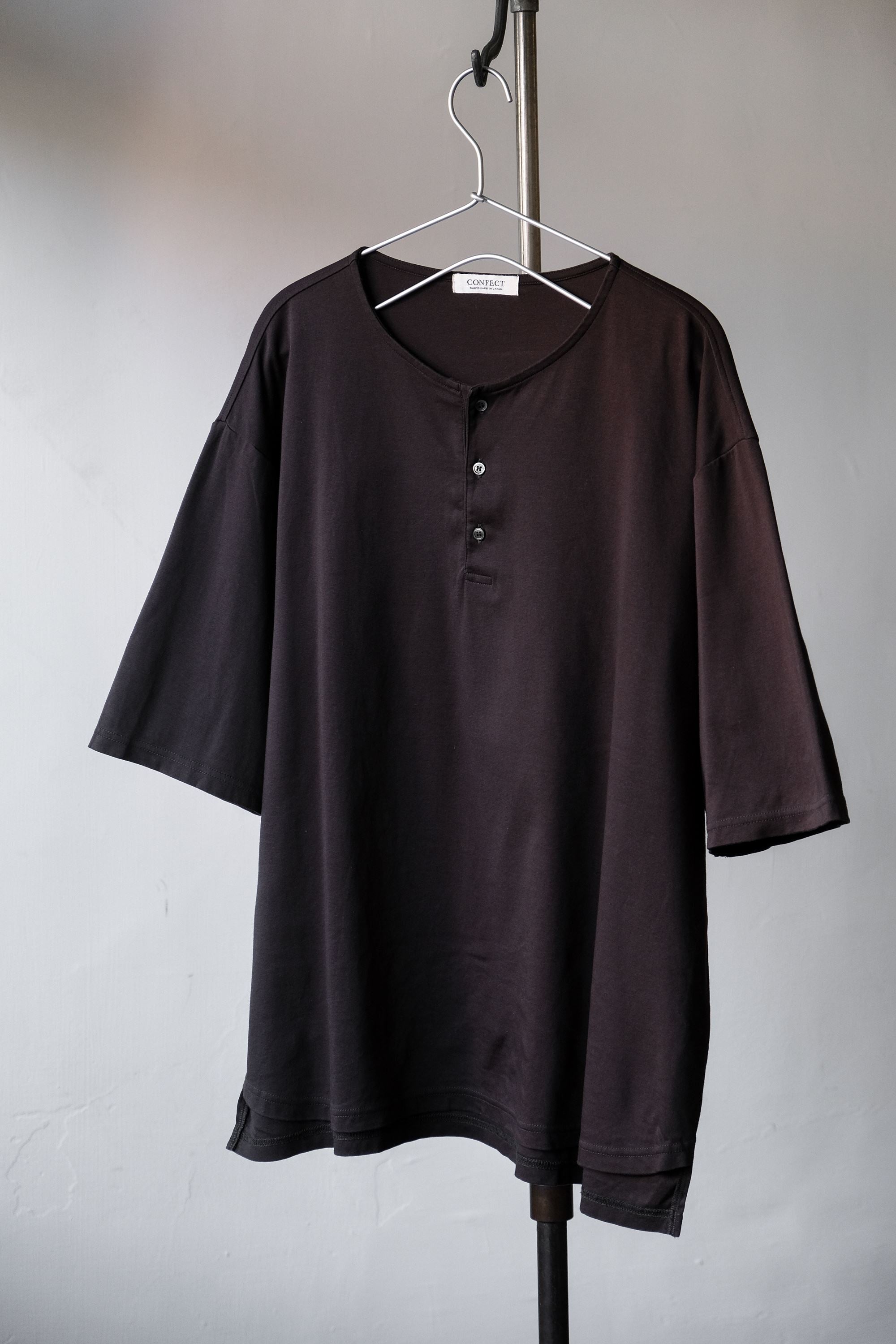 CONFECT nest Robe Cotton Punch Henley Neck Pullover Shirt