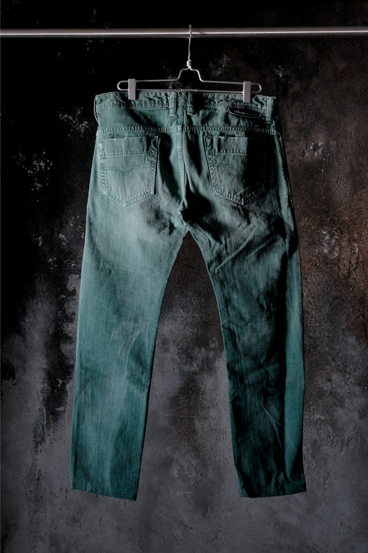 DIESEL Overdyed Green Straight Leg Jeans Faded Denim Pants 墨綠套染水洗直筒丹寧褲