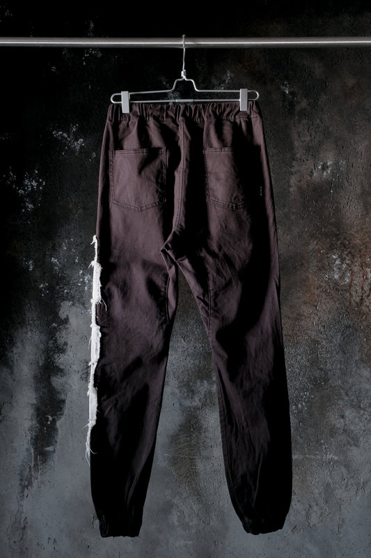 UNIF Hannya Mask Embroidered Side Panel Jogger Pants 般若刺繡貼布側章縮口棉褲