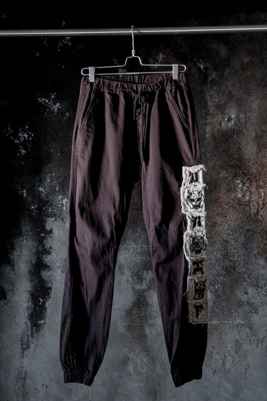 UNIF Hannya Mask Embroidered Side Panel Jogger Pants 般若刺繡貼布側章縮口棉褲