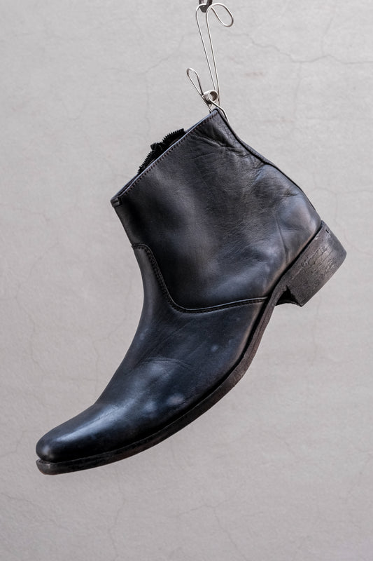 Distressed Side Zip Round Toe Leather Ankle Boots舊化刷色側拉鍊圓楦短靴 黑色