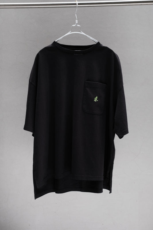 Gramicci Running Man Back Print Pocket Tee Black