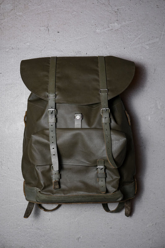 Swiss Army 1980’s Engineer Rucksack Backpack 瑞士陸軍 防水橡膠帆布登山後背包