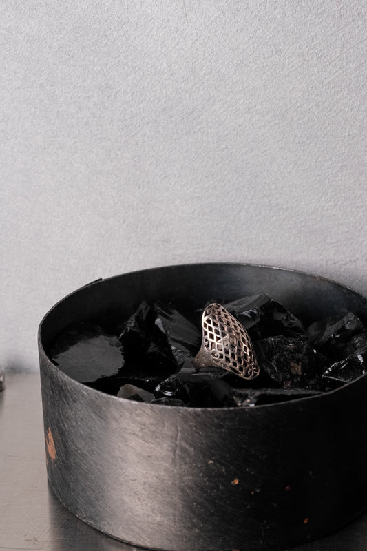 Sterling Silver Vintage Lattice Veil Ring 純銀古著鏤空面紗戒