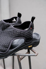 ROA ARPY BLACK 戶外機能品牌 機能網布涼鞋 Vibram大底