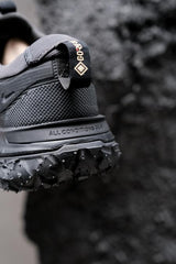 NIKE ACG MOUNTAIN FLY 2 GORE-TEX 機能防水登山越野鞋
