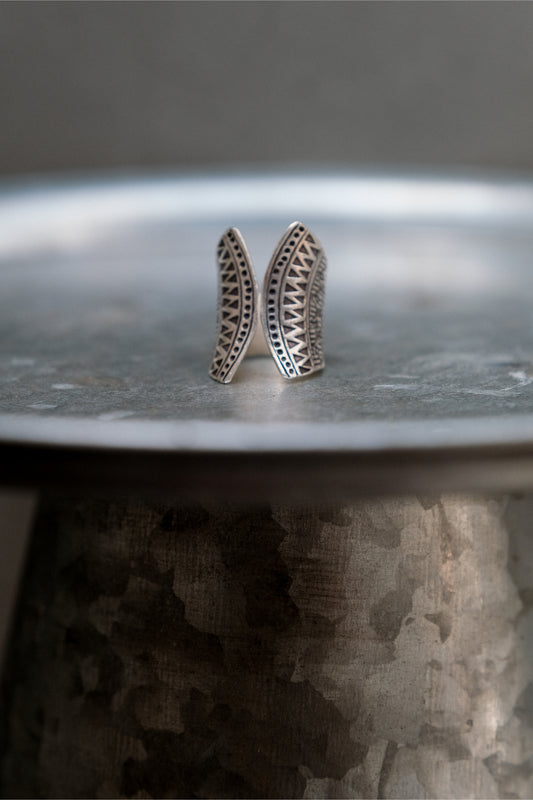 Shield of Totem Fine Silver 999 Wide Ring 圖騰之盾純銀寬戒