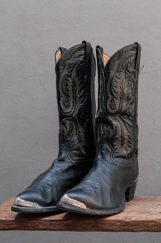 Tony Lama USA Made Black Leather Silver Metal-Cap Western Cowboy Boots 美國德州西部靴老牌 雕花銀色金屬包頭工藝刺繡尖頭西部牛仔靴