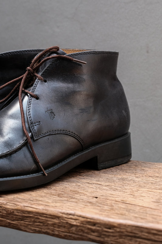 TOD'S Made in Italy U-Toe Leather Chukka Boots (Black)⁠義大利製 經典U型縫線皮革繫帶短靴 /查卡靴 (黑色)