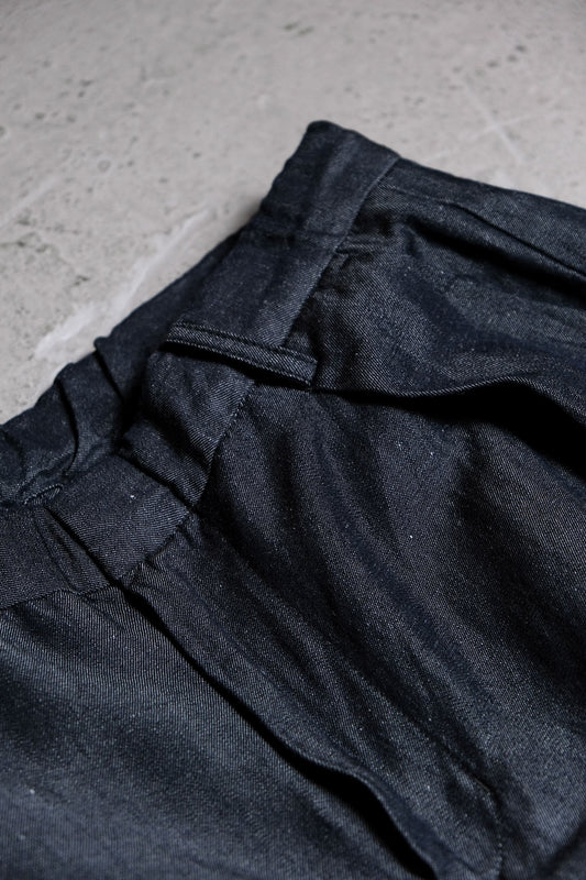 Colina Washable Wool × Linen Gabardine W-tuck Pants Indigo