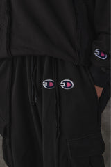 DISCOVERED Champion Reconstructed Logo Patch Cargo Sweatpants 日本品牌 重構拼接 Logo口袋棉褲