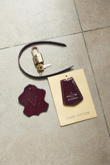 Louis Vuitton Alma GM Patent Leather Top-handle Handbag Burgundy