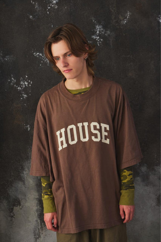 ISNESS MUSIC House Flocky T-shirt 日本設計師品牌 咖啡色植絨印花寬鬆短T