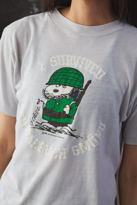 Vintage 80s "I Survived Schwäbisch Gmünd" Snoopy Military Graphic Tee Single Stitch 復古史努比 軍事風格印花T 單線縫製
