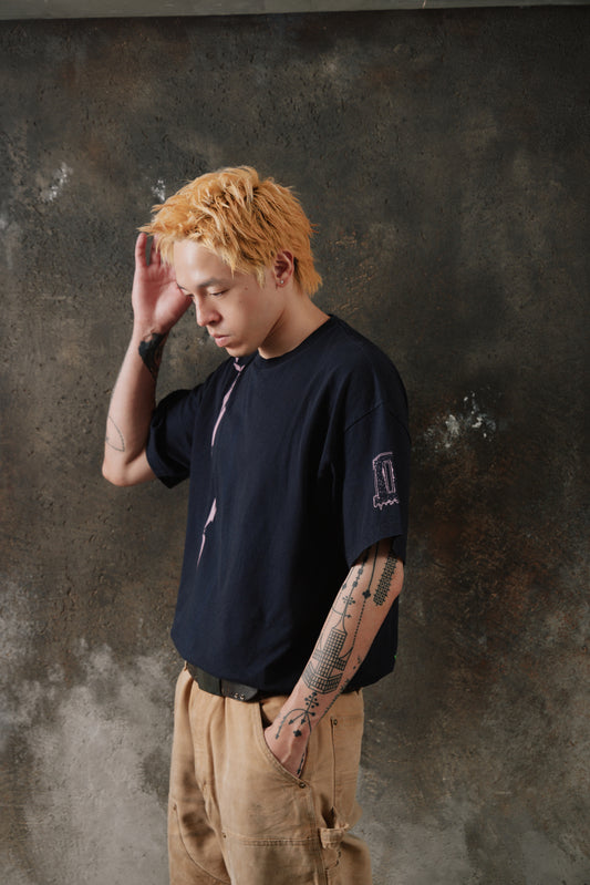 Stussy x NEXUS7- "Multiple Technix" Skull & Crossbones Tee 聯名款 螢光骷髏塗鴉短T