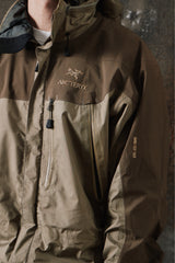 NikeLab Made in Italy Iridescent Nylon Metal Anorak Jacket 幻彩金屬光澤半拉鍊風衣夾克