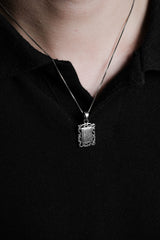 Vintage Silver Frame Necklace 復古方框項鍊